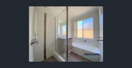 Low-Maintenance Living in a Prime Location - Photo 5