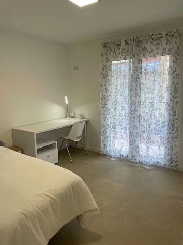 Avinguda del Port, Valencia, Valencian Community 46024 - Photo 3