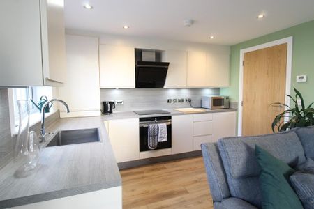 2 bedroom flat to rent - Photo 4