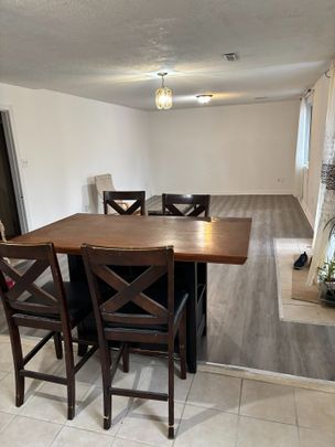 For Lease - 19 Cygnus Drive, Richmond Hill, Ontario - Photo 1