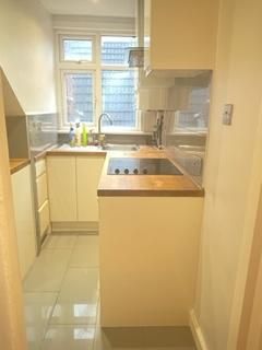 2 bedroom semi-detached house to rent - Photo 5