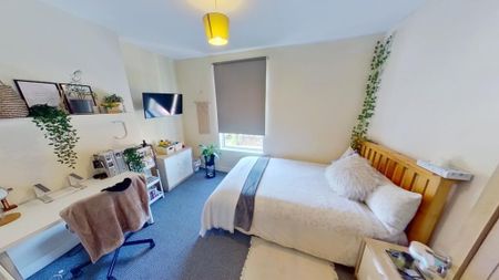 4 bedroom house to rent - Photo 3