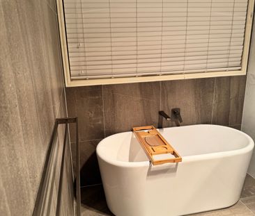 Bridgeman Downs - Photo 5