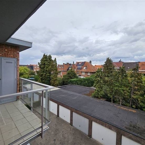 Appartement te huur - Photo 1