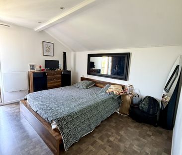 Location Maison 5 pièces 112m² ST PIERRE EN FAUCIGNY 74800 - Photo 4