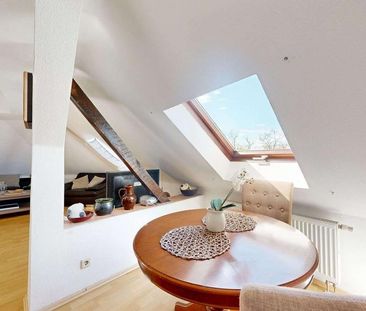 Großzügige Dachgeschosswohnung I 6 Zimmer I 8 min. Fußweg zum Markk... - Photo 4