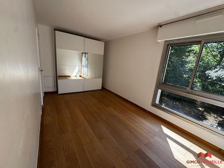 Location Appartement 3 pièces 69m² - Photo 5
