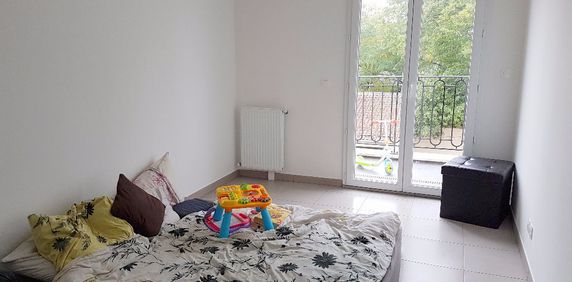 Location appartement 3 pièces, 65.22m², Sainte-Geneviève-des-Bois - Photo 2