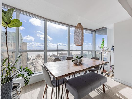 For Lease - 208 Queens Quay Unit# 807, Toronto, Ontario - Photo 1