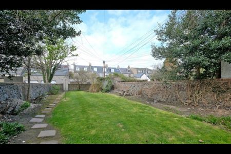 2 Bed Flat, Union Grove, AB10 - Photo 2