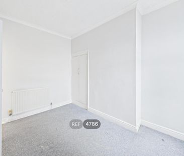 2 bedroom property to rent - Photo 2