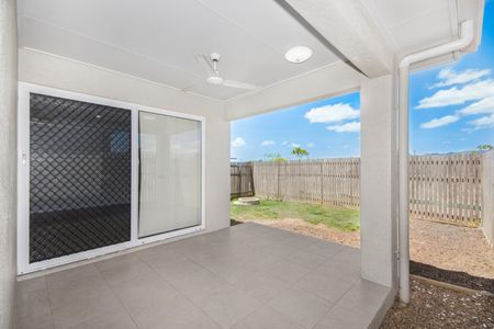 28 Gambia Drive, - Photo 3