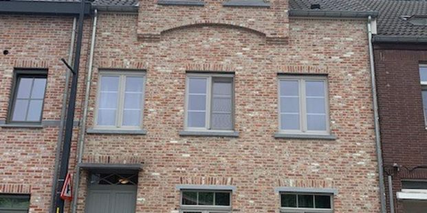 Appartement te huur in Bree voor € 825 met 2 slaapkamers - Photo 1