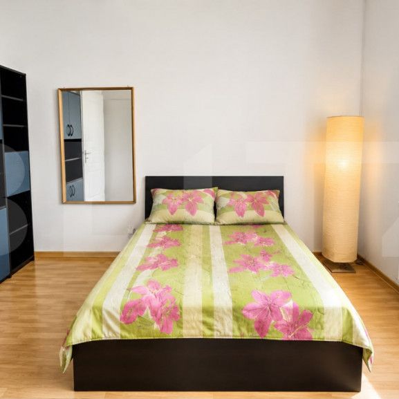 Casa 6 camere, 200 mp, zona Olimpia-Stadion - Photo 1