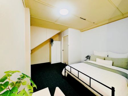 9 McDonald Cres, Sydney - Photo 3