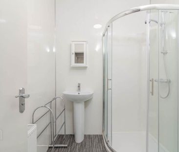 Flat 2, 5 India Street, Belfast, BT7 1LJ - Photo 2