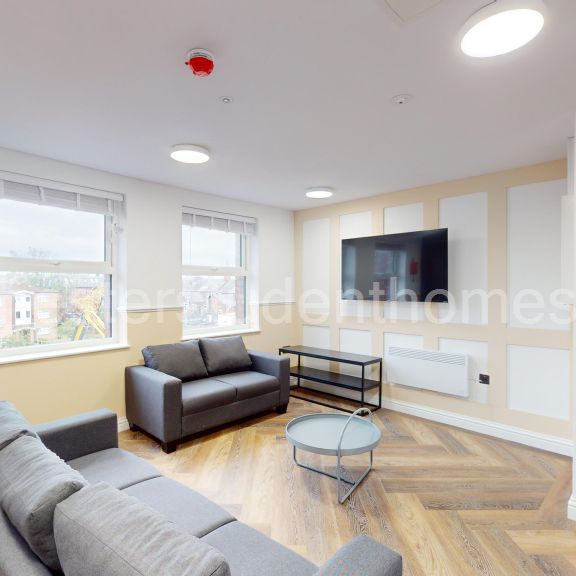 Stockport Road, Manchester, SK8 2JX - Photo 1