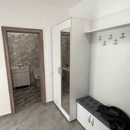 Titan, inchiriez apartament 2 camere - Fotografie 4