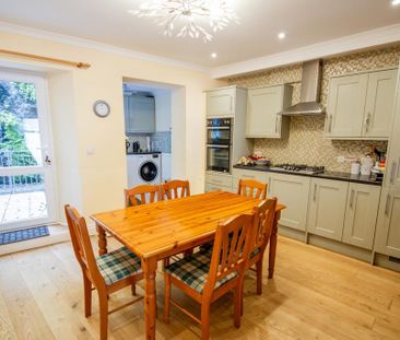 3 bedroom terraced house to rent - Photo 1