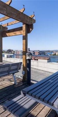 Full furnished 1 bedroom loft, at Yates/Wharf in the heart of Victoria - Photo 1