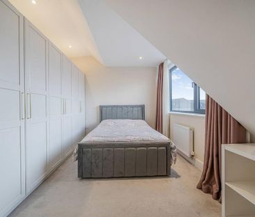 5 bedroom terraced house to rent - Photo 3