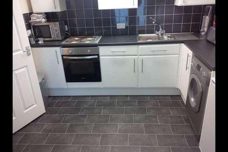 Elmbridge Road, Longlevens, Gloucester, GL2 - Photo 4