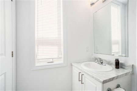 For Lease - 70 Jaguar Private Unit# H, Kanata, Ontario - Photo 4