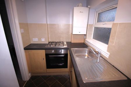 1 bedroom flat to rent - Photo 3