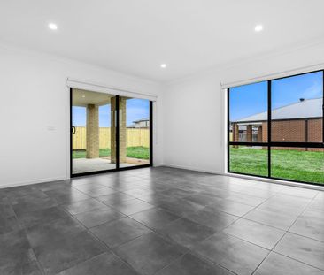 Magnificent family home - Only 3 years Young !!! - Photo 1