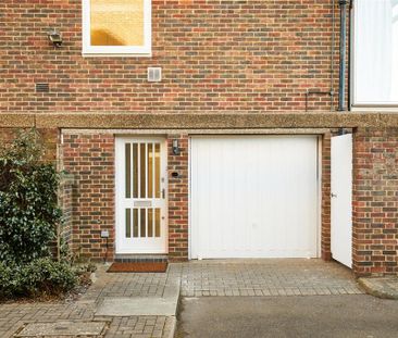 4 bedroom townhouse to rent - Photo 6