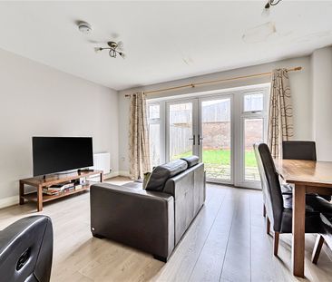 Chelmsford Road, N14, London - Photo 1