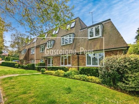 Hindhead, GU26 - Photo 5