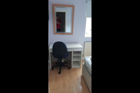 Room in a Shared House, Tresham Crescent, NW8 - Photo 2