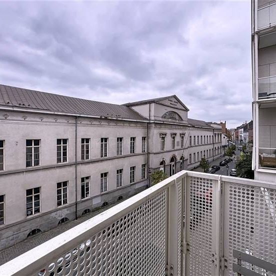 Appartement te huur - Foto 1