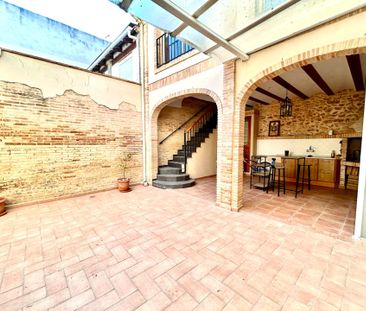 Casa mediterránea con grandes terrazas y 4 dormitorios en Rafelbunyol - Photo 5