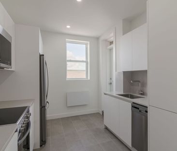 4870 Queen Mary Road, Montréal, QC - Photo 4