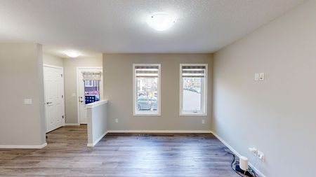 190 Cityside Grove Northeast, Calgary - Photo 3