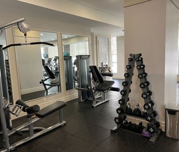 For Lease - 36 Elm Drive Unit# 2910, Mississauga, Ontario - Photo 6