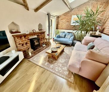 2 bedroom barn conversion to rent - Photo 4