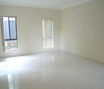 3/58 Vicliffe Avenue, Campsie NSW 2194 - Townhouse For Rent | Domain - Photo 4