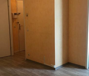 FORBACH DANS UNE RESIDENCE AVEC ASCENSEUR - Photo 3