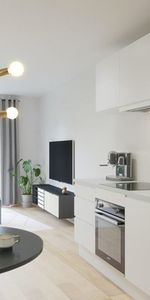 Dejlig terrasse ud til grønt område - Foto 3