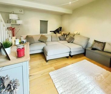 2 bedroom terraced house to rent - Photo 2
