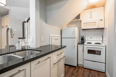 For Lease - 432 Burlington Avenue Unit# 6, Burlington, Ontario - Photo 2