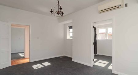 Sunny, Modern 3-Bedroom Home in Prime Epuni Location - Photo 2