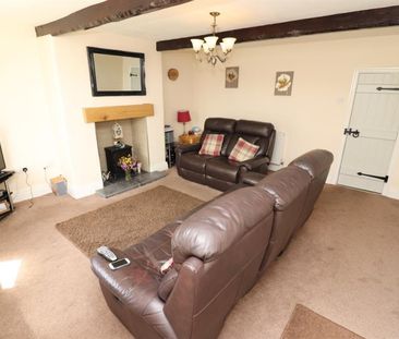 2 bedroom House To Let - Photo 3