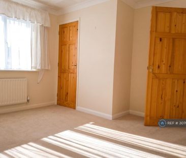 3 bedroom detached house to rent - Photo 4