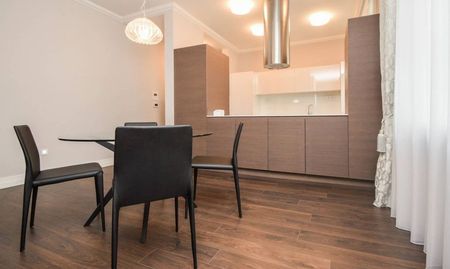 Priestranný 2-izbový byt na Palisádach - Fotografia 5