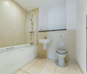 Studio flat to rent on - Photo 1