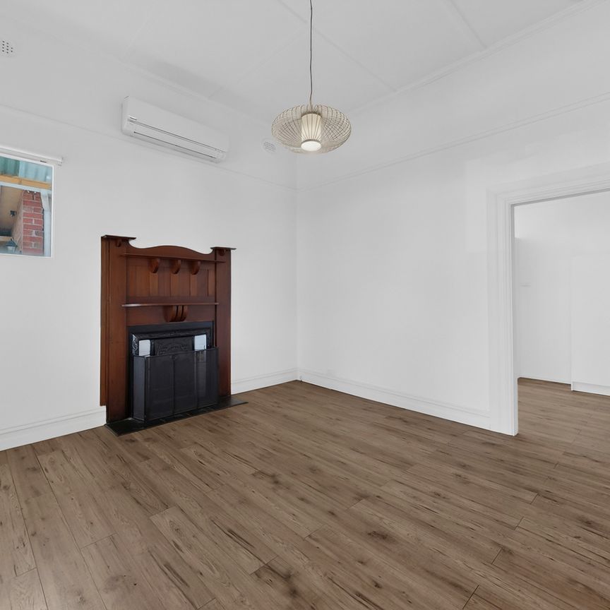 23 Deakin Street, Mitcham VIC 3132 - House For Rent | Domain - Photo 1